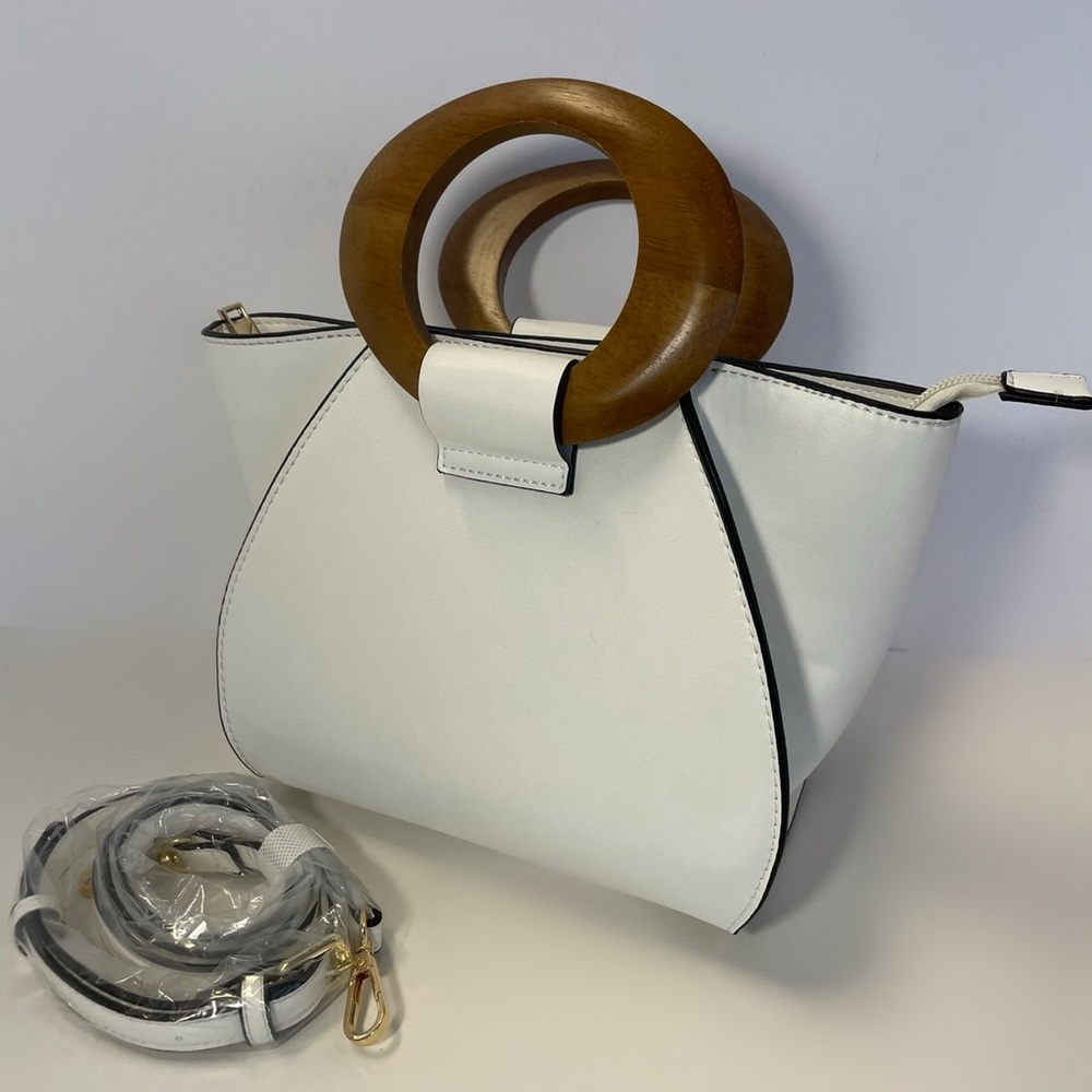 Moda Luxe Purse - Picture 8 of 11